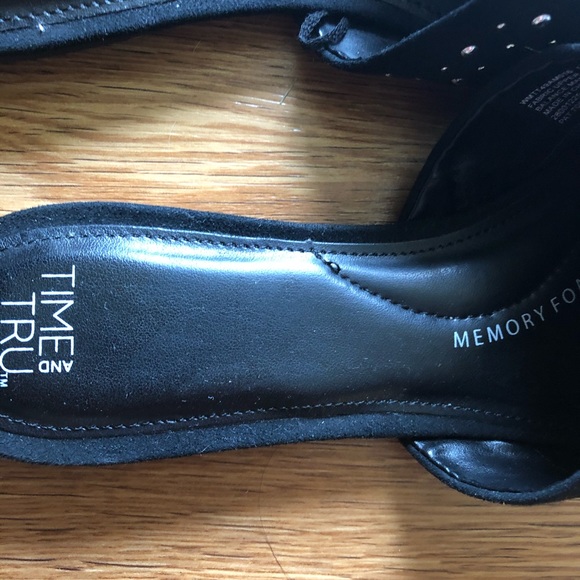 New size 9 studded mules! - Picture 3 of 3